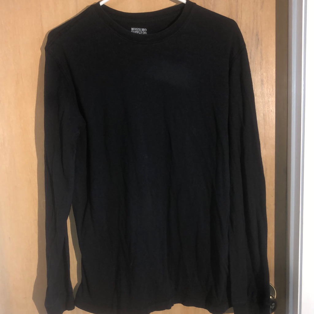 Mossimo Tee 321
